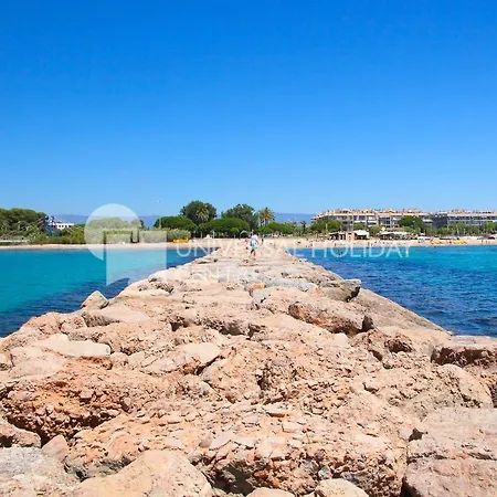 Apartment Uhc Esquirol Cambrils