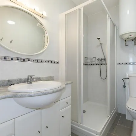 Uhc Esquirol Apartment Cambrils